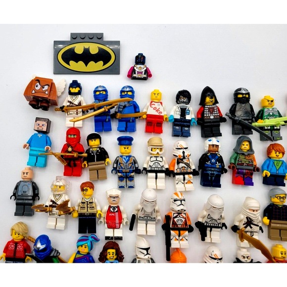 LEGO MINIFIGURE LOT STAR‎ WARS MARVEL NINJAGO WEAPONS 212TH CLONE TROOPS 50 FIGS - Picture 5 of 7